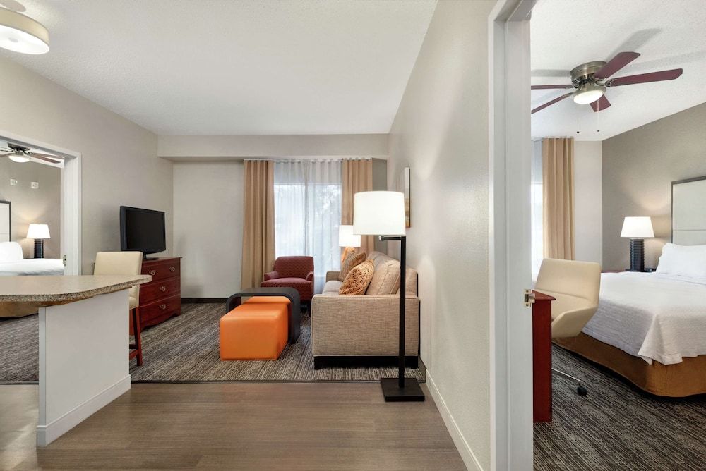 Suite, Accessible, Non Smoking (Hearing)