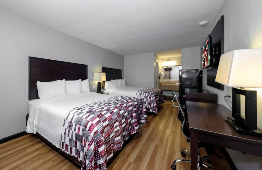 Deluxe Room, 2 Queen Beds, Non Smoking