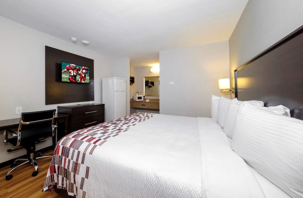 Deluxe Room, 1 King Bed, Non Smoking