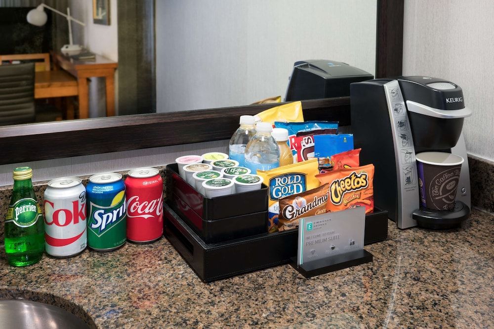 undefined Embassy Suites by Hilton Austin Central 9