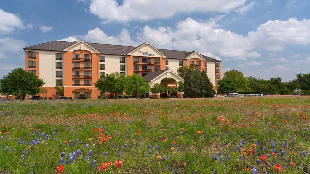 undefined Sonesta Select Austin North 6
