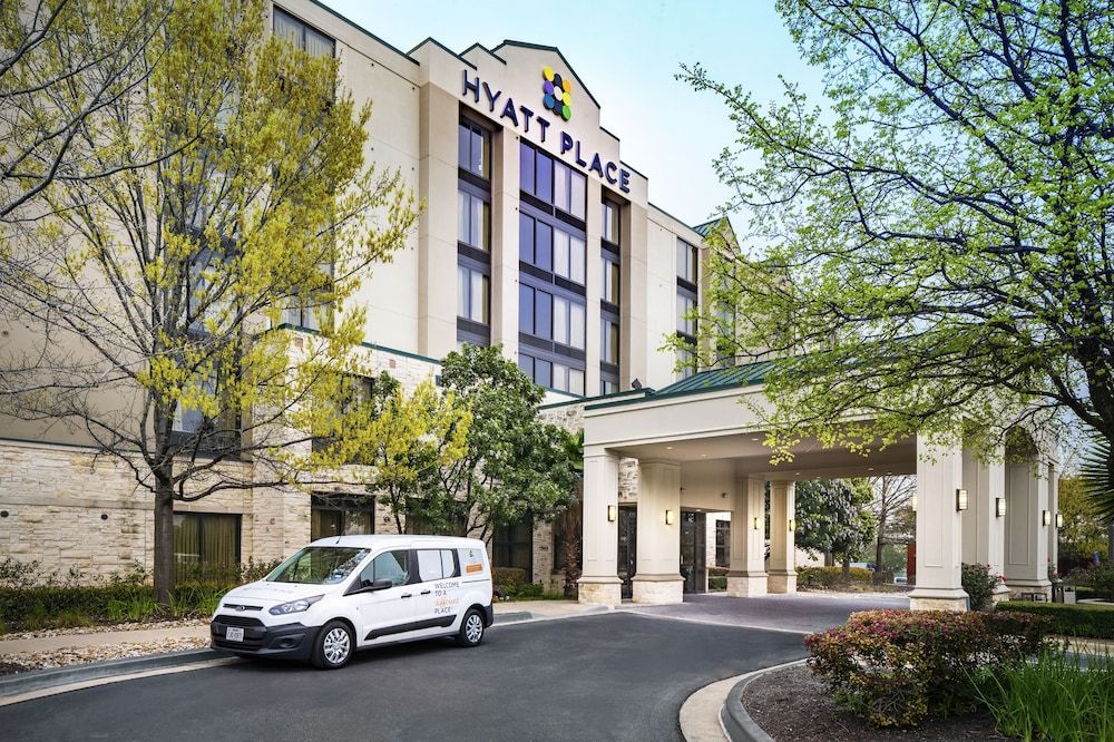 undefined Hyatt Place Austin/Arboretum 3