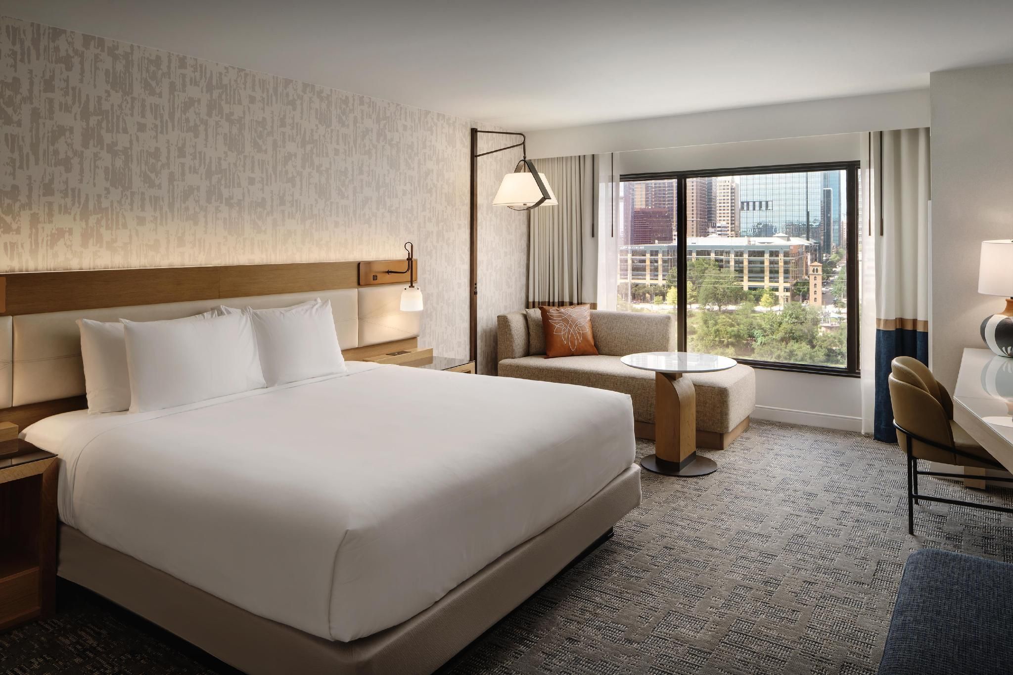 King Room, Lake View
