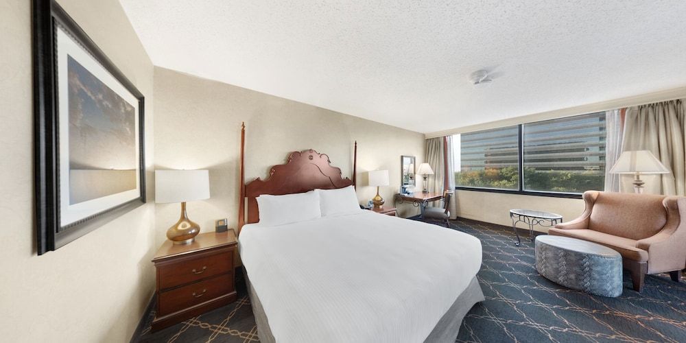 undefined Austin Southpark Hotel 4