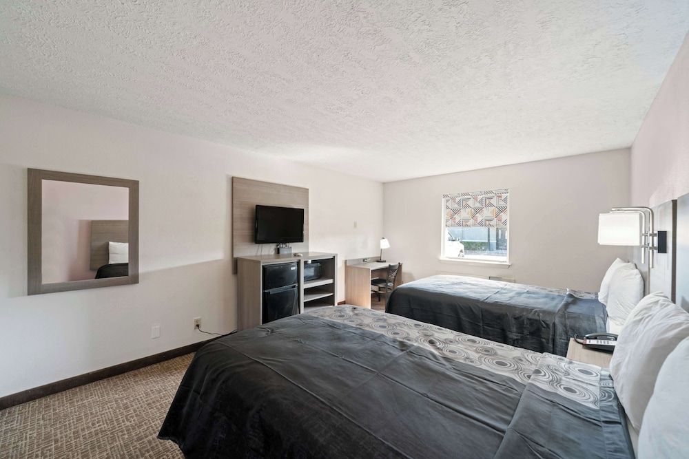 Americas Best Value Inn & Suites Brenham Room, 2 Double Beds, Non Smoking