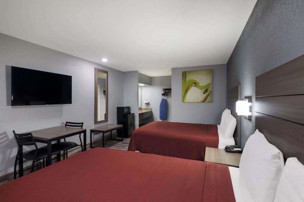 Americas Best Value Inn Buda Austin S Room, 2 Double Beds, Smoking 2