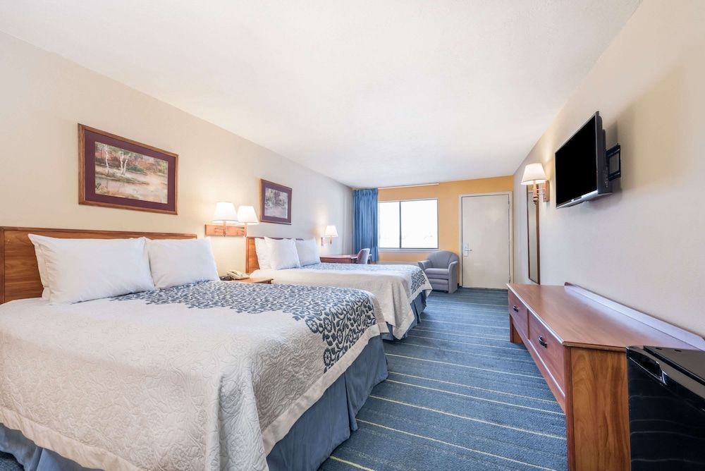 Standard Room, 2 Queen Beds