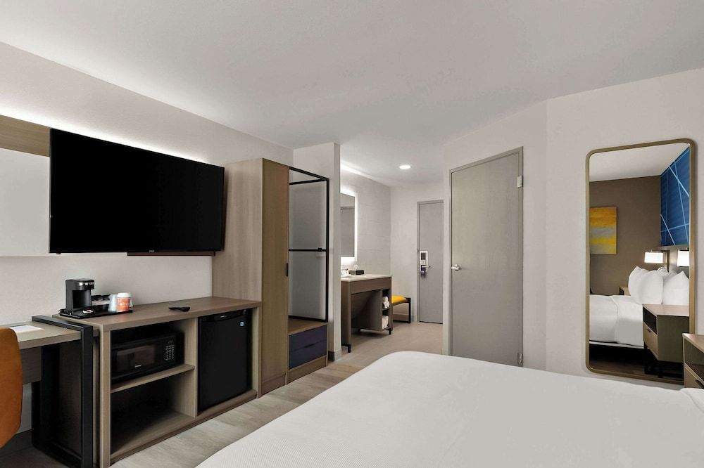 Room, 1 Queen Bed, Accessible, Non Smoking