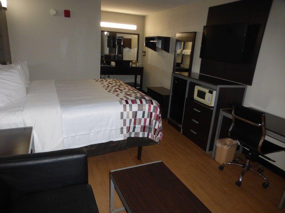 Superior Room, 1 King Bed (Smoke Free)