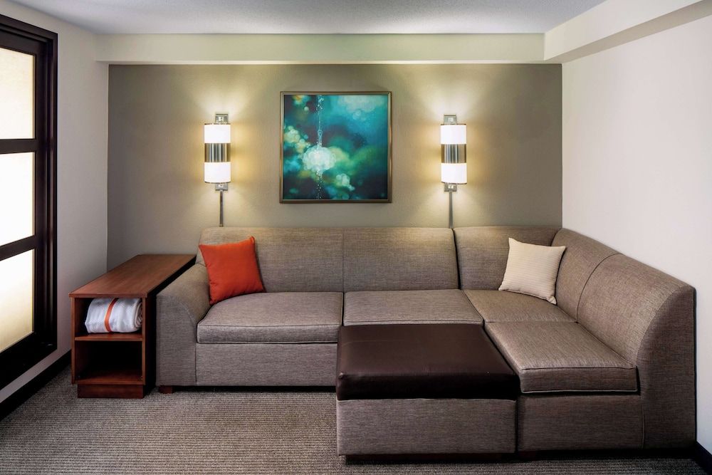 Room, 1 King Bed (High Floor)