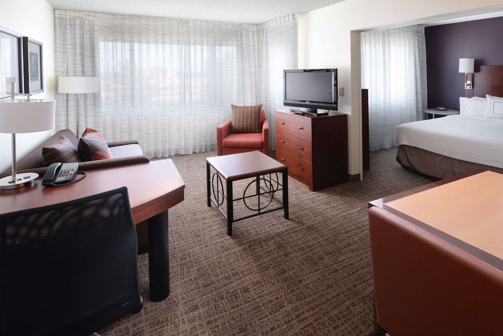 Suite, Multiple Beds, Accessible (Hearing Two Bedrooms)