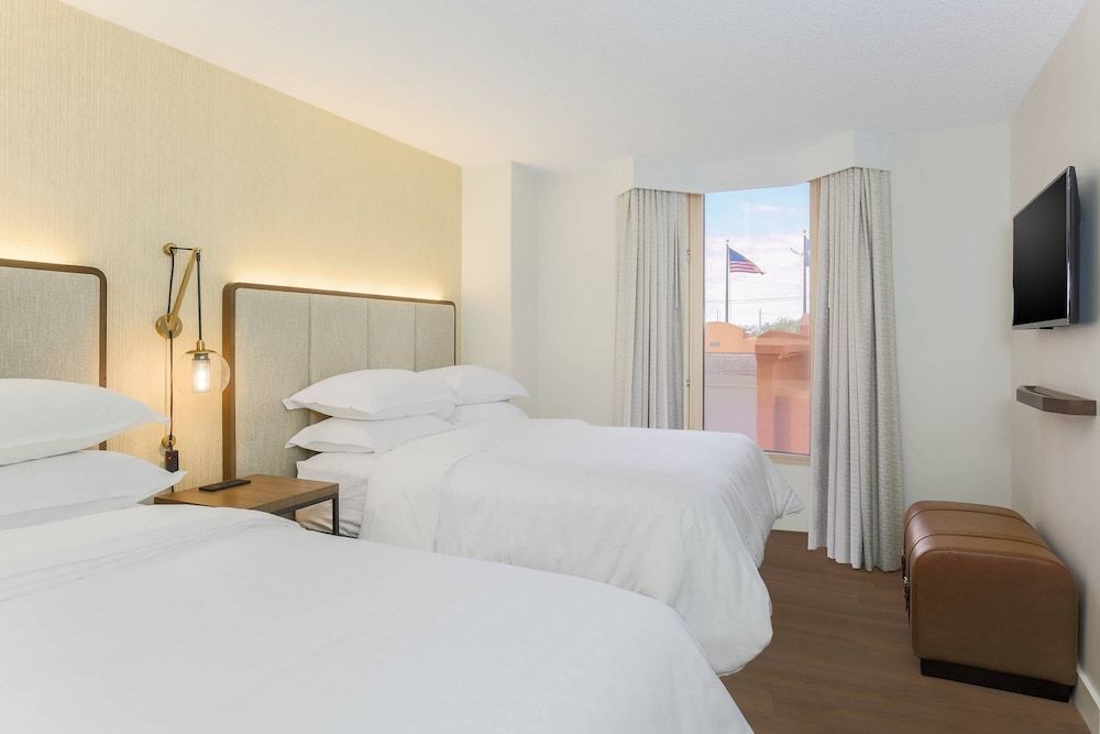 Suite, Multiple Beds, Non Smoking