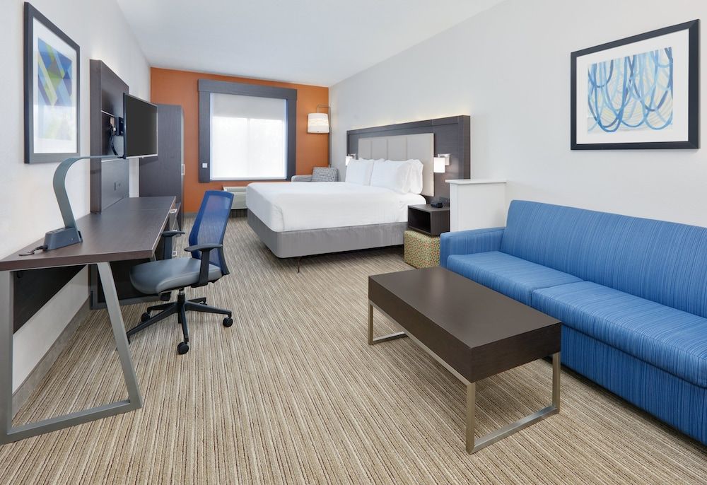 Suite, 1 King Bed (Mini)