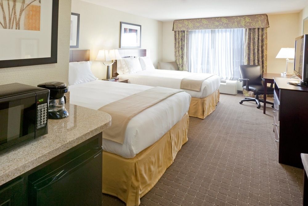 Suite, 2 Queen Beds