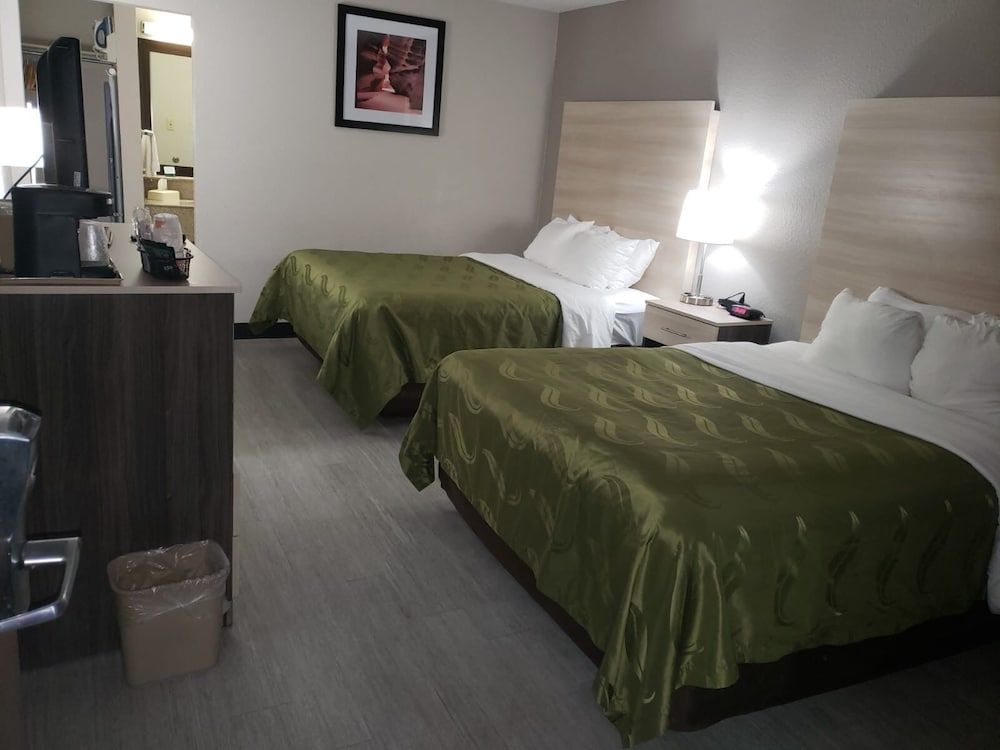 Standard Room, 2 Queen Beds, Non Smoking