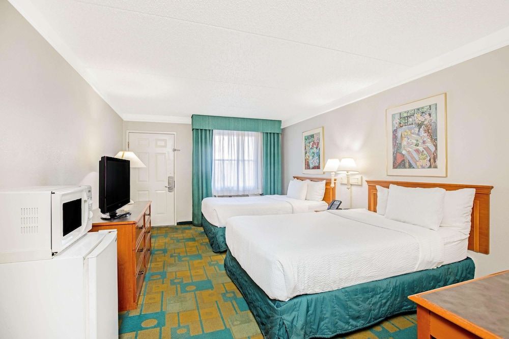 Room, 2 Double Beds, Non Smoking