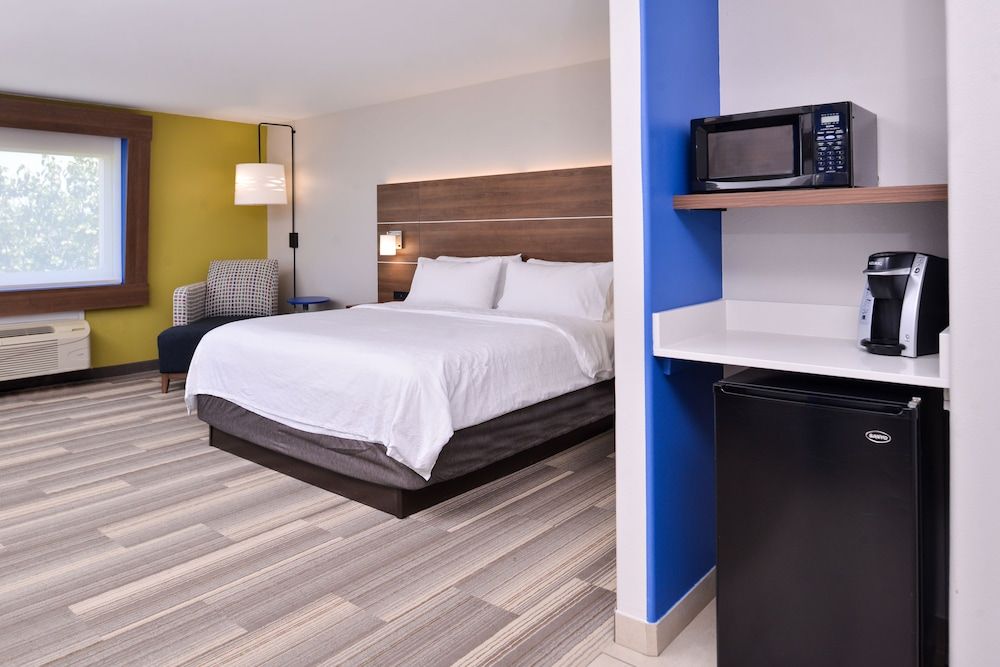 Suite, 1 King Bed