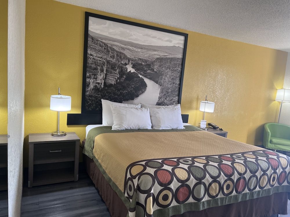 Standard Room, 1 King Bed, Non Smoking