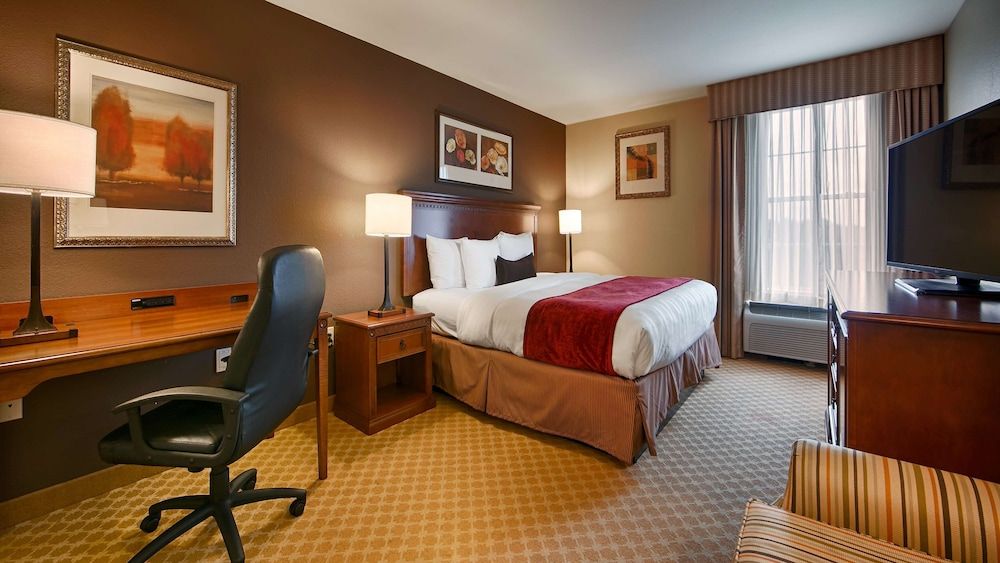 Standard Room, 1 King Bed, Non Smoking