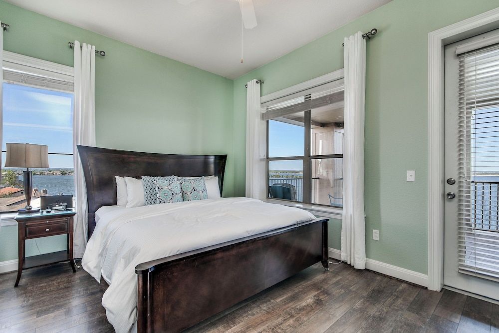 Three Bedroom Two Bath Premier Waters Condo