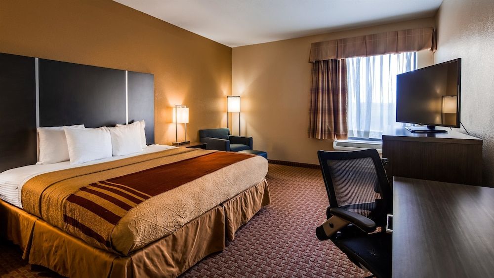 undefined Best Western Plus North Houston Inn & Suites 7