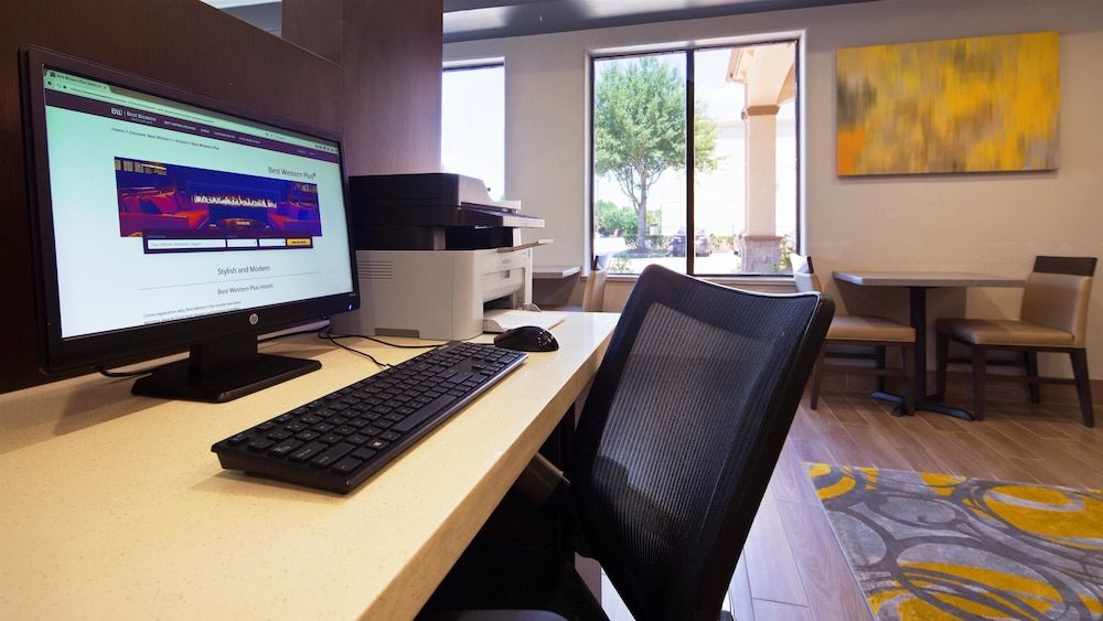 undefined Best Western Plus North Houston Inn & Suites 10