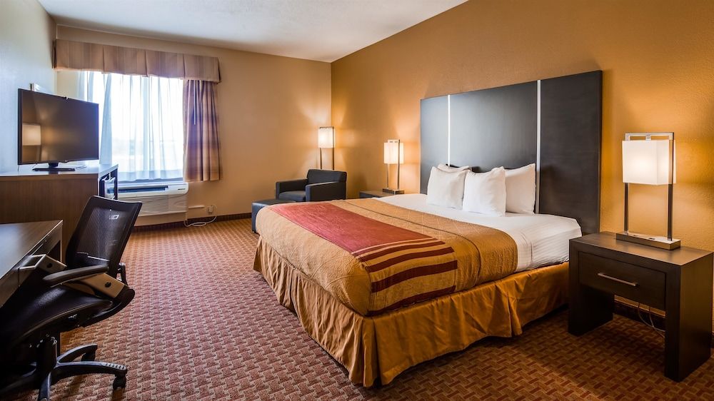 undefined Best Western Plus North Houston Inn & Suites 5