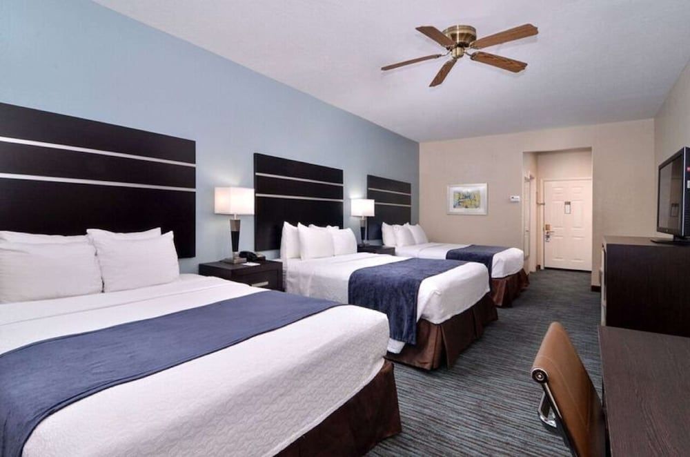 undefined Best Western Plus Northwest Inn & Suites 2