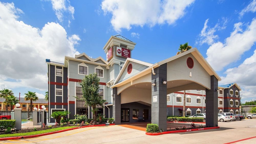 undefined Best Western Plus Northwest Inn & Suites 3