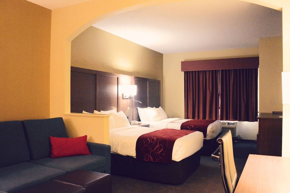 undefined Comfort Suites Bush Intercontinental Airport