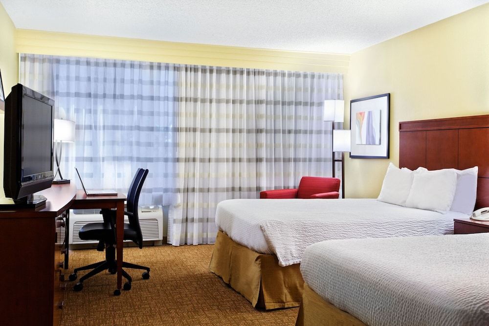 undefined Heritage Place Houston Brookhollow 2