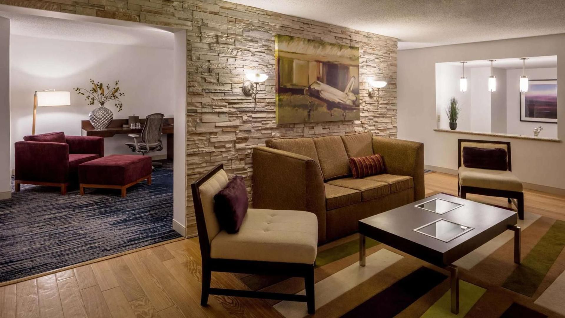 undefined Sonesta Hotel Houston IAH Airport 9