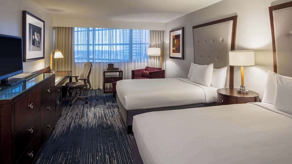 undefined Sonesta Hotel Houston IAH Airport 7