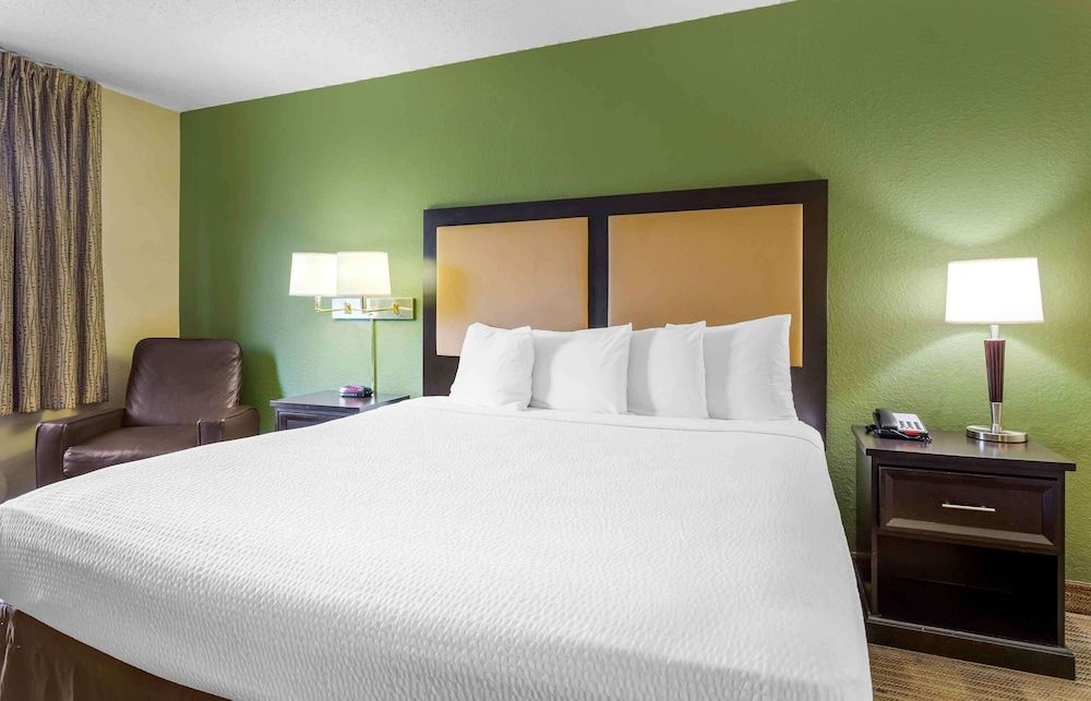 undefined Extended Stay America Suites Houston Galleria Westheimer