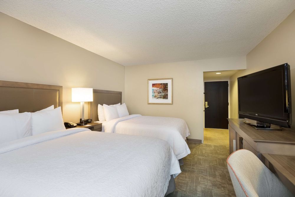 undefined Hampton Inn Houston-Near The Galleria 6
