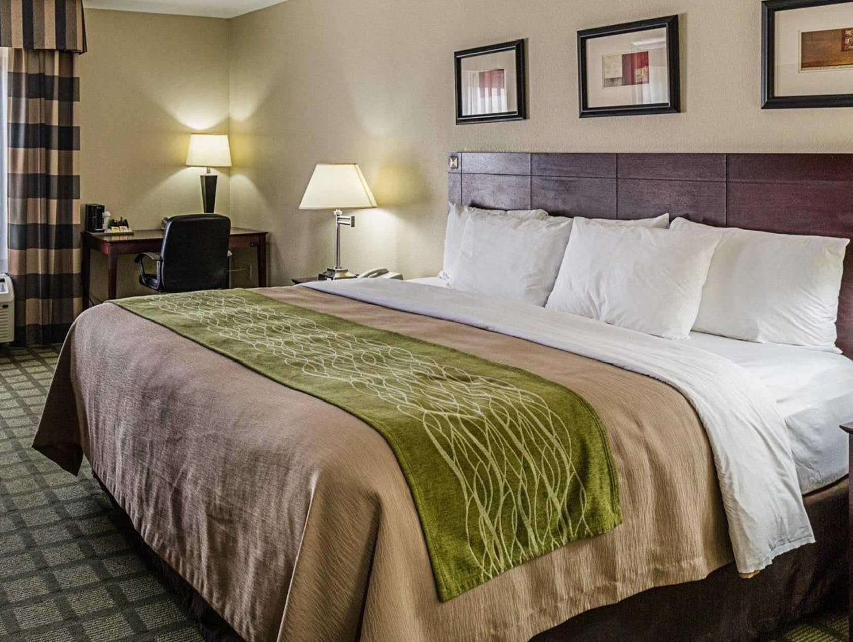 undefined Comfort Inn & Suites Southwest Fwy at Westpark 5