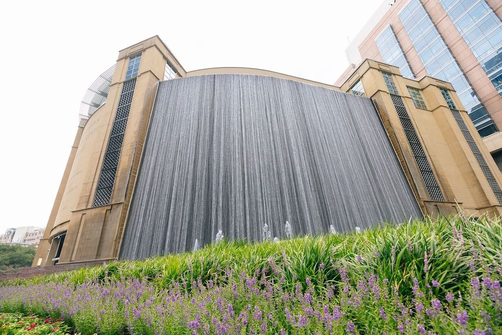 undefined DoubleTree by Hilton Houston Medical Center Hotel & Suites 3