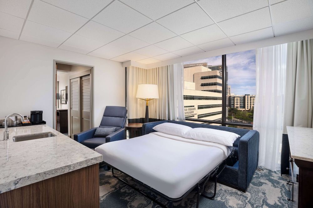 Suite, 1 Bedroom, Kitchen