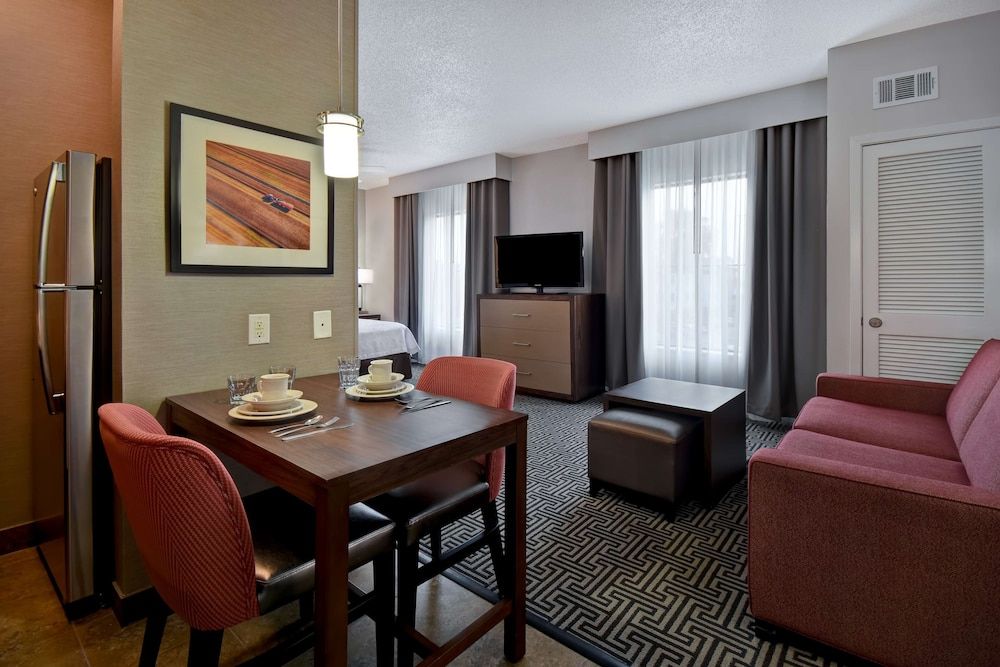 Homewood Suites By Hilton Houston IAH Airport Beltway 8 Studio, 1 Queen Bed, Accessible (Hearing) 4
