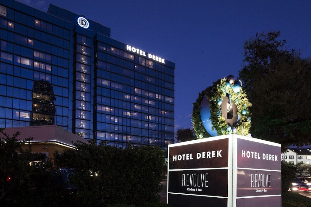 undefined Hotel Derek 4