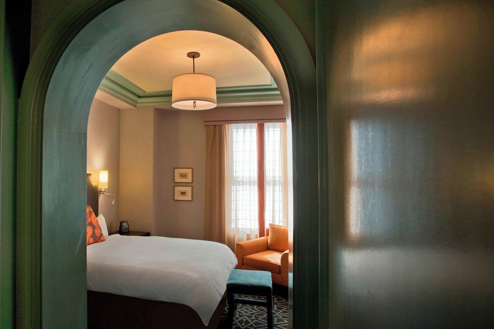 undefined Hotel ICON Autograph Collection by Marriott