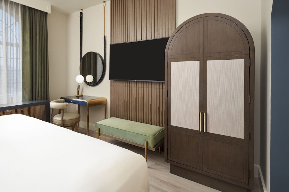 Hotel Vesper, Houston, a Tribute Portfolio Hotel Standard Room, 2 Queen Beds (Hearing Accessible) 5