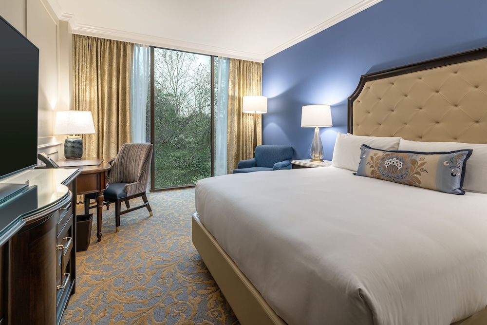 The Houstonian Hotel, Club & Spa Traditional Room, 1 King Bed 2