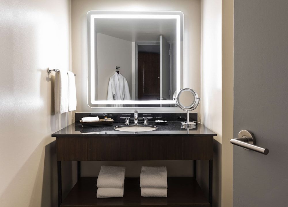 undefined Hyatt Regency Houston Downtown 4