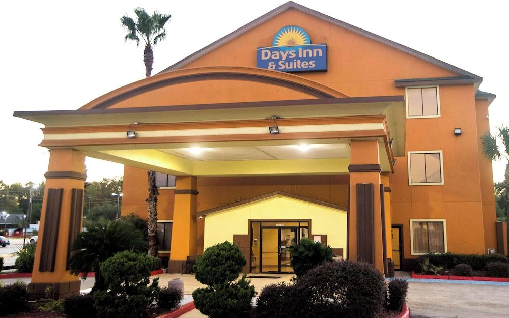 undefined Days Inn & Suites by Wyndham Houston North/Aldine 6