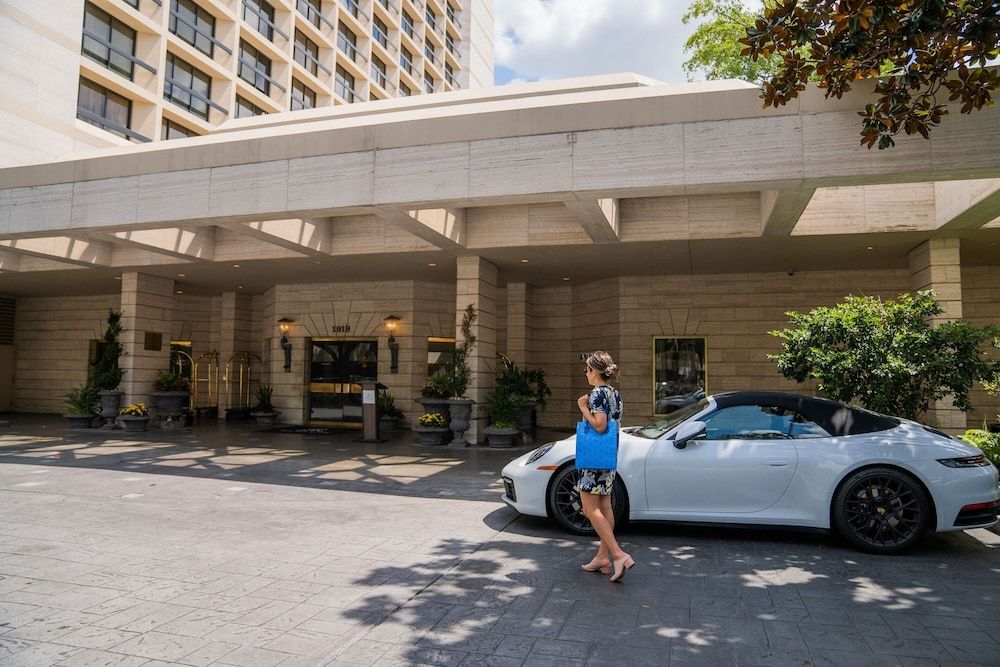 undefined The St. Regis Houston 6