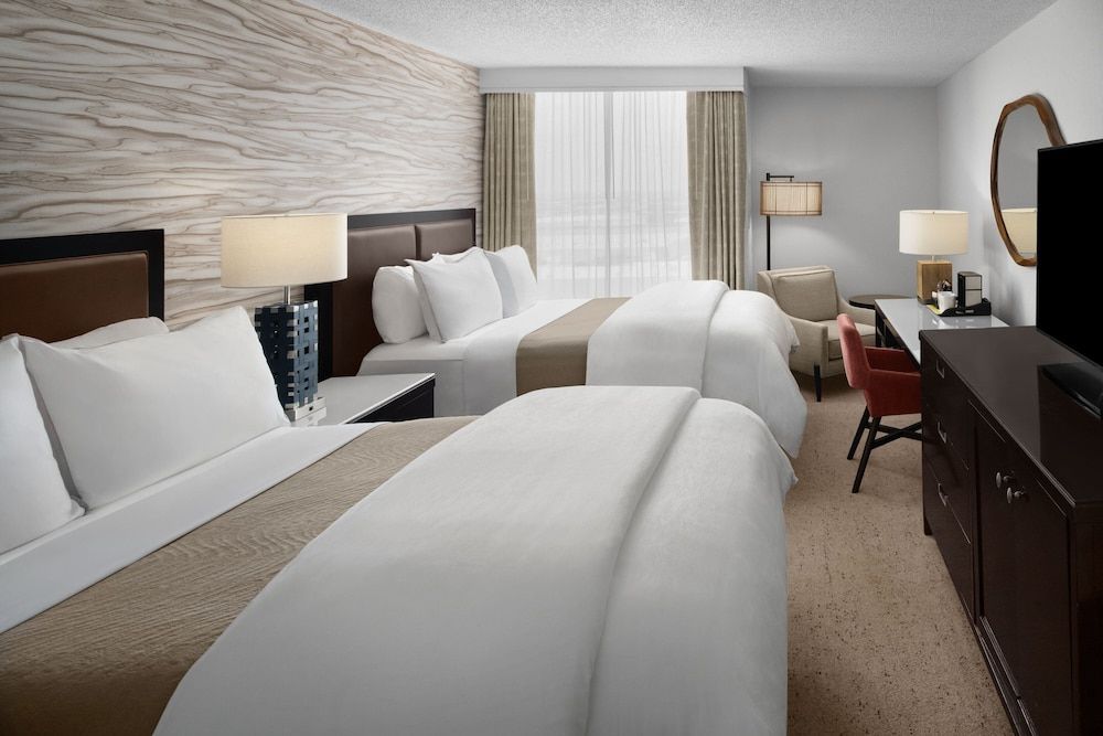 Room, 2 Queen Beds, Non Smoking (Hearing Accessible)