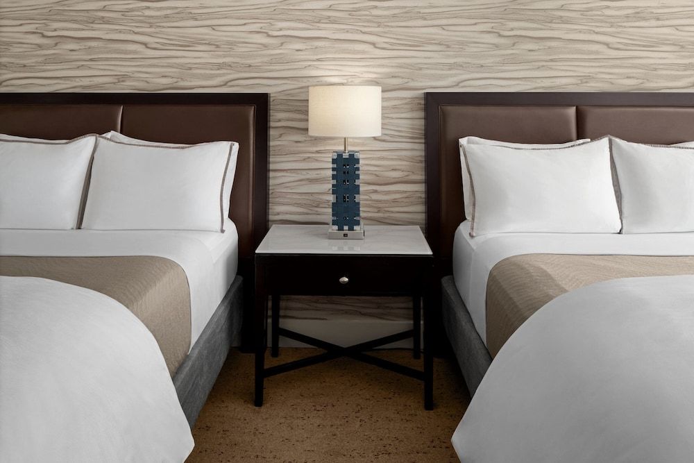 Room, 2 Queen Beds, Non Smoking (Hearing Accessible)