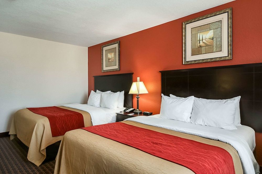 Suite, 2 Queen Beds, Accessible, Non Smoking