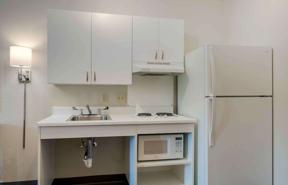 Extended Stay America Select Suites - Dallas - Lewisville Studio, 1 Queen Bed, Accessible, Non Smoking 3